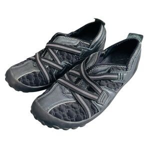 Privo By Clarks Womens Black Leather Slip On Sneakers Shoes  6 M Walking Flats